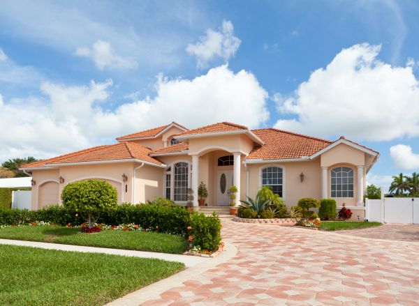 Landscape Curb Appeal Service in Seneca